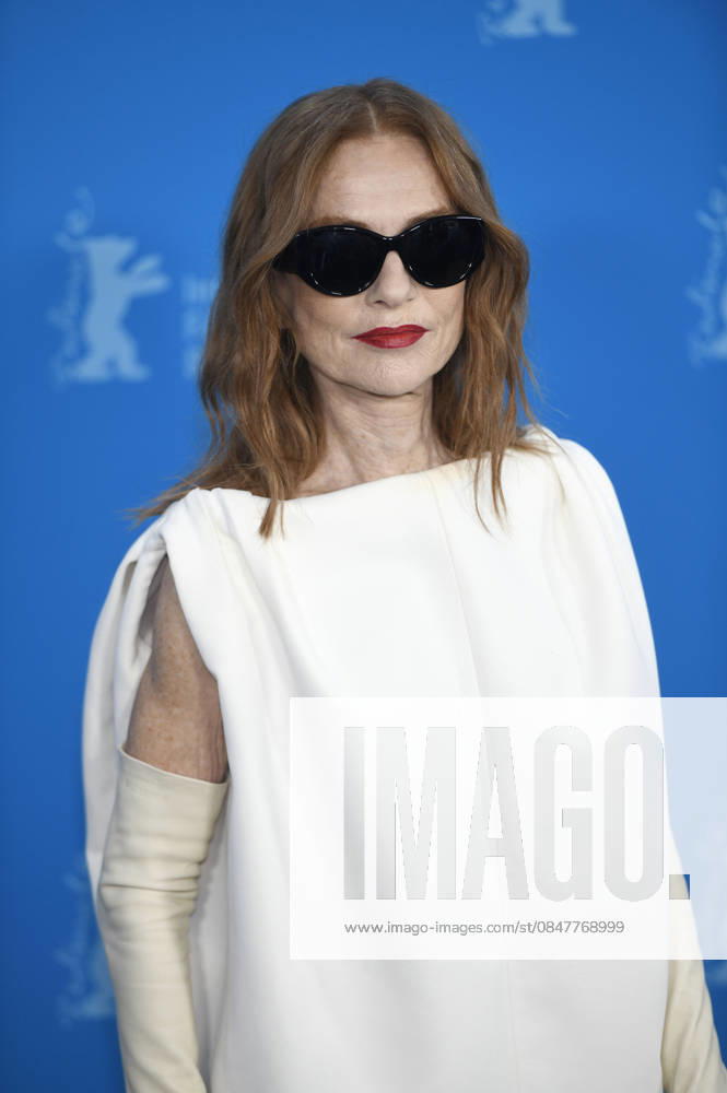 Isabelle Huppert at the photocall for the feature film The Blood Countess at the Berlinale 2026 76 Berlin International Film Festival at the Hotel Grand Hyatt Berlin, 16 02 2026 Foto:xC.xNiehausx xFuturexImagex blutgraefin_6354
