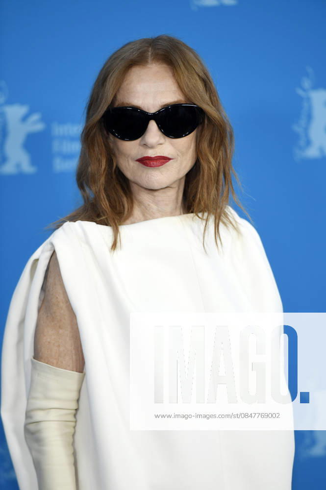 Isabelle Huppert at the photocall for the feature film The Blood Countess at the Berlinale 2026 76 Berlin International Film Festival at the Hotel Grand Hyatt Berlin, 16 02 2026 Foto:xC.xNiehausx xFuturexImagex blutgraefin_6357
