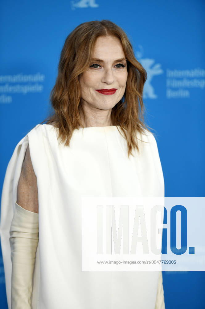 Isabelle Huppert at the photocall for the feature film The Blood Countess at the Berlinale 2026 76 Berlin International Film Festival at the Hotel Grand Hyatt Berlin, 16 02 2026 Foto:xC.xNiehausx xFuturexImagex blutgraefin_6360