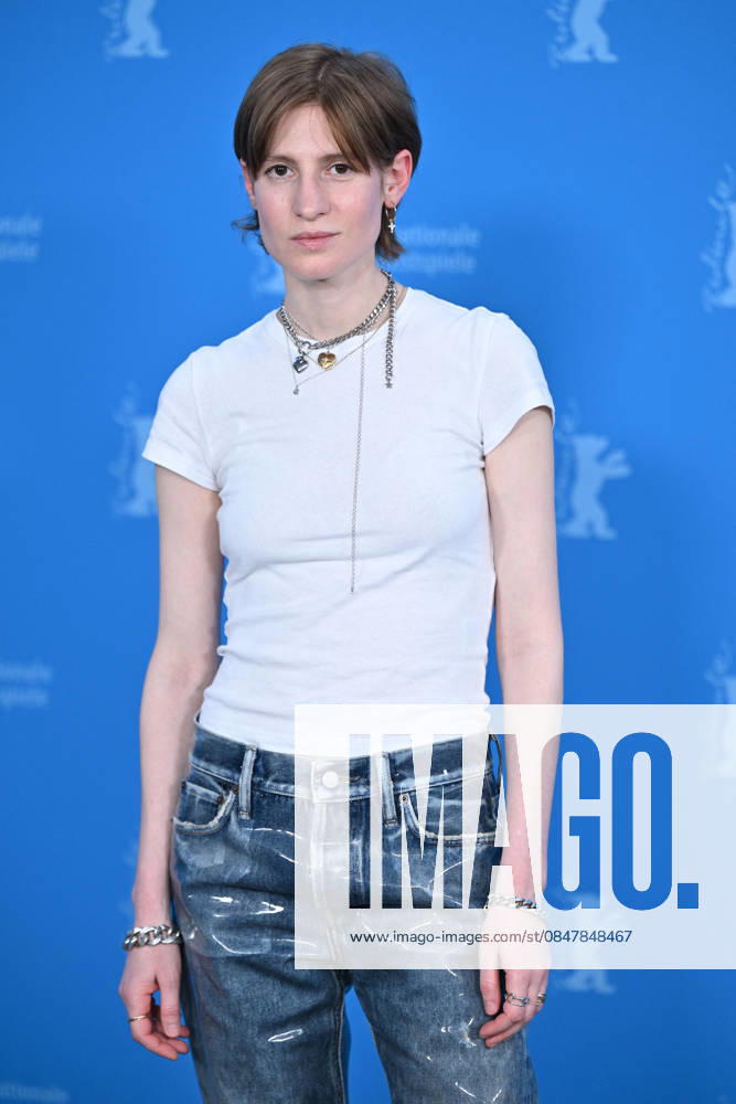 76th Berlin Film Festival Photocall My Wife Cries Agathe Bonitzer attending the photocall of the movie My Wife Cries during 76th Berlin International Film Festival in Berlin, Germany on 17 February 2026. Photo by Julien Reynaud APS-Medias ABACAPRESS.COM Berlin