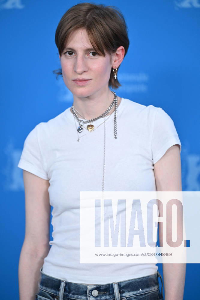 76th Berlin Film Festival Photocall My Wife Cries Agathe Bonitzer attending the photocall of the movie My Wife Cries during 76th Berlin International Film Festival in Berlin, Germany on 17 February 2026. Photo by Julien Reynaud APS-Medias ABACAPRESS.COM Berlin