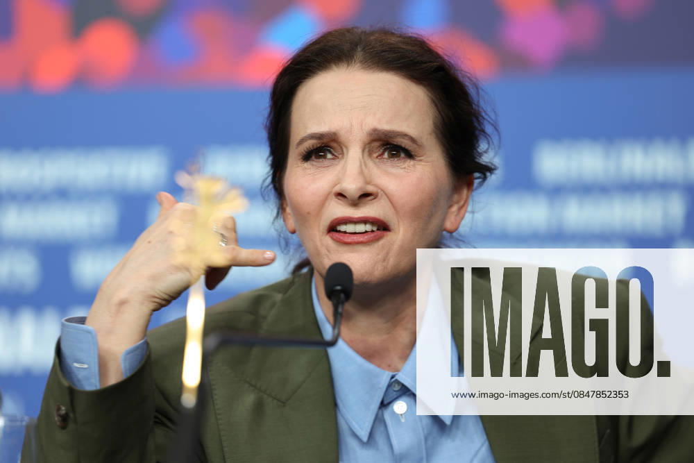 The 76 Berlinale Film Festival is taking place in Berlin from February 12 to 22, 2026. Queen at sea film press conference. Juliette Binoche answering journalists questions. Berlin Germany - ZUMAt227 20260217_zip_t227_001