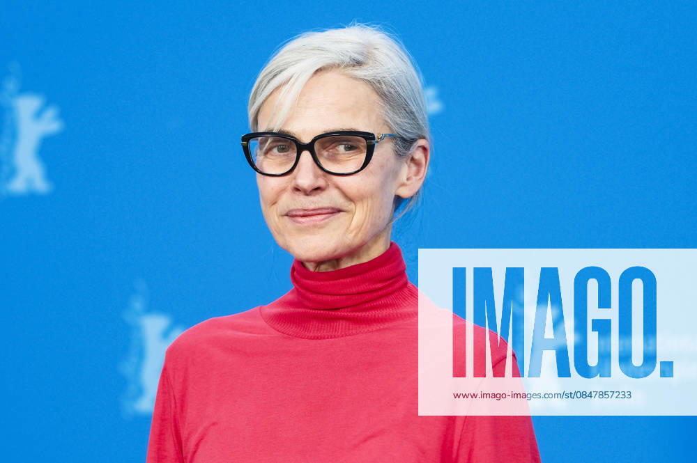 Angela Schanelec at the photocall for the movie Meine Frau weint My Wife Cries at the Berlinale 2026 76 Berlin International Film Festival at the Hotel Grand Hyatt Berlin, 17 02 2026 Foto:xJ.xEdwardsx xFuturexImagex wife_6203