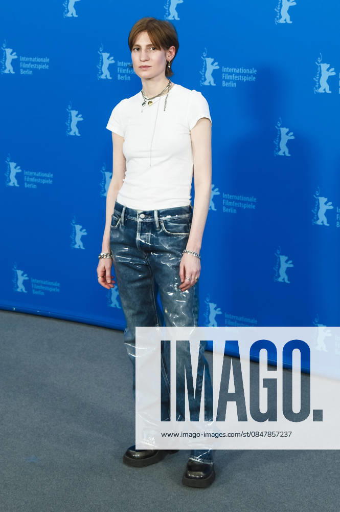 Agathe Bonitzer at the photocall for the movie Meine Frau weint My Wife Cries at the Berlinale 2026 76 Berlin International Film Festival at the Hotel Grand Hyatt Berlin, 17 02 2026 Foto:xJ.xEdwardsx xFuturexImagex wife_6206