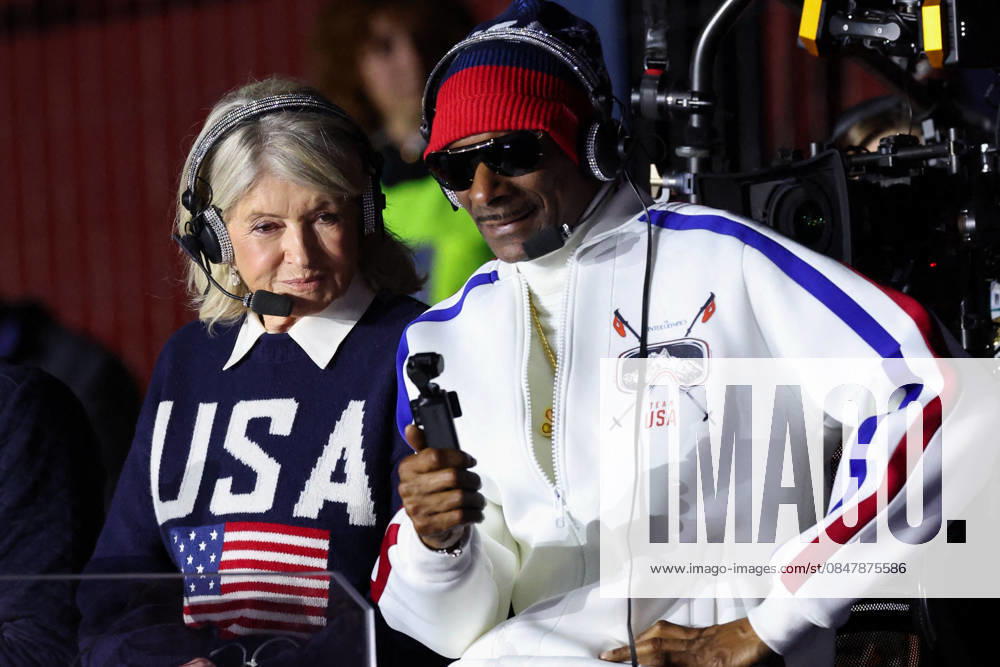 Winter Olympics - Martha Stewart and Snoop Dogg At Women s Single Figure Skating Short Program Martha Stewart and Snoop Dogg attend the Women s Single Skating - Short Program on day eleven of the Milano Cortina 2026 Winter Olympic games at Milano Ice Skating Arena on February 17, 2026 in Milan, Italy. Photo by Alexis Jumeau ABACAPRESS.COM Milan Italy