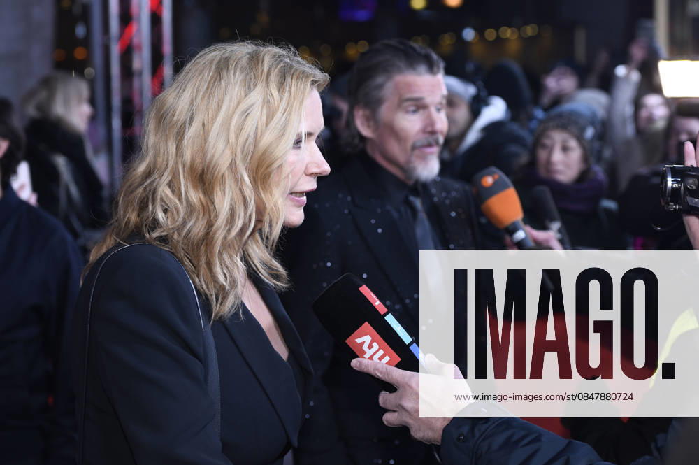 Veronica Ferres and Ethan Hawke at the premiere of the feature film The Weight The Weight Gold Rush at the Berlinale 2026 76 Berlin International Film Festival at the Zoo Palast Berlin, 17 02 2026 Foto:xC.xNiehausx xFuturexImagex weight_6311