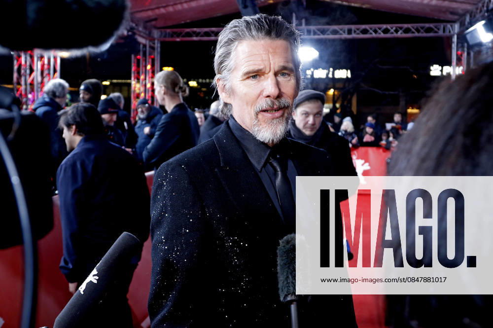 Ethan Hawke at the premiere of the feature film The Weight The Weight Gold Rush at the Berlinale 2026 76 Berlin International Film Festival at the Zoo Palast Berlin, 17 02 2026 Foto:xC.xTamckex xFuturexImagex weight_6356