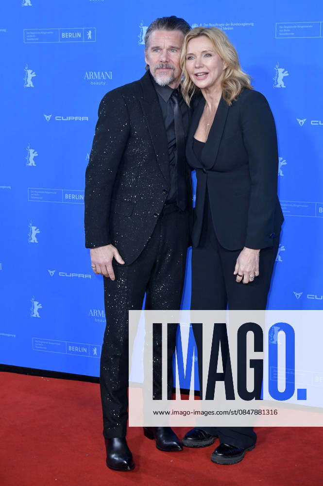 Ethan Hawke and Veronica Ferres at the premiere of the feature film The Weight The Weight Gold Rush at the Berlinale 2026 76 Berlin International Film Festival at the Zoo Palast Berlin, 17 02 2026 Foto:xM.xBehrensx xFuturexImagex weight_6372