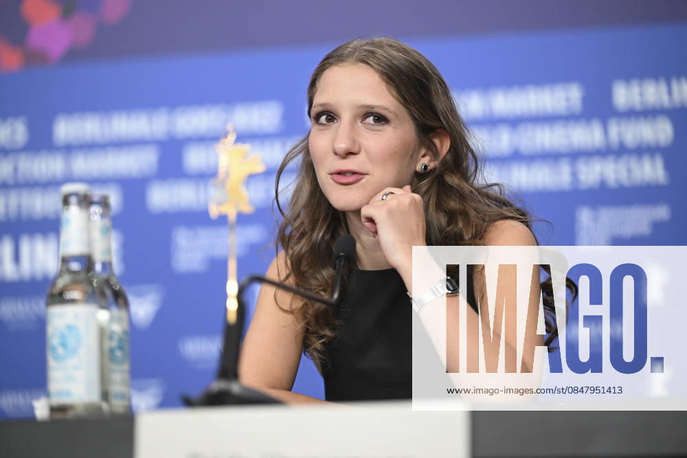 76th Berlin International Film Festival BERLIN, GERMANY - FEBRUARY 18: Actor Frida Hornemann of Etwas ganz Besonderes (Home Stories) during the 76th Berlin International Film Festival (Berlinale) in Berlin, Germany, on February 18, 2026. Halil Sagirkaya Anadolu Berlin Germany. Editorial use only. Please get in touch for any other usage.