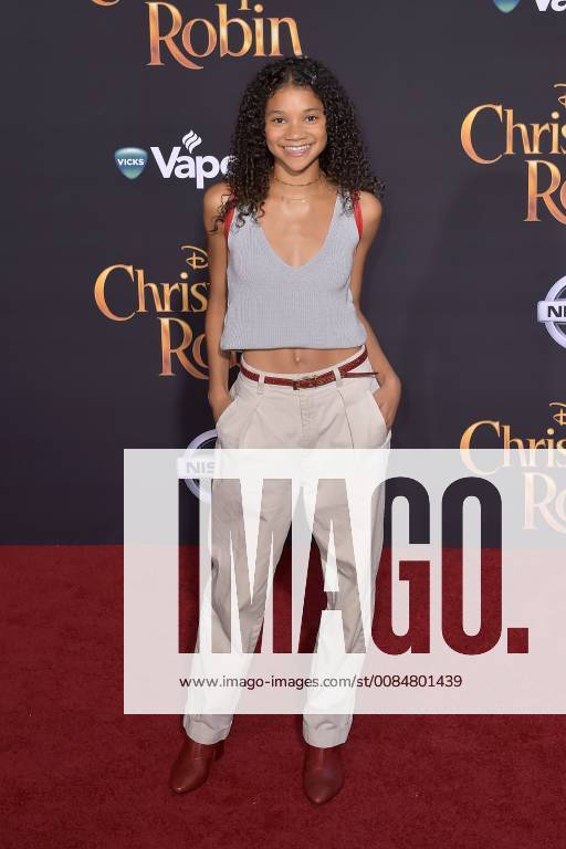 Kylee Russell at the premiere of the movie Christopher Robin at Walt Disney Studios Burbank 30 07 2018 Foto:xD.xStarbuckx xFuturexImage