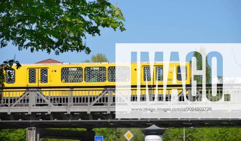 U2 underground train Buelowstrasse Schoeneberg Tempelhof Schoeneberg Berlin Germany