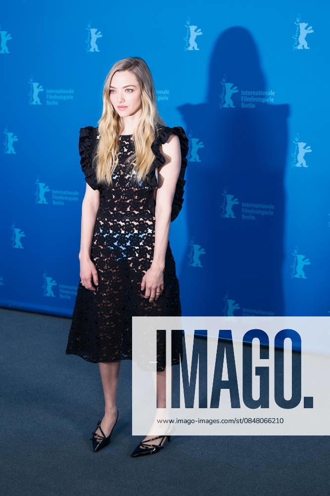 Photocall for The Testament of Ann Lee , Grand Hyatt Berlin, Berlin, Germany Amanda Seyfried poses at the Photocall for The Testament of Ann Lee during Berlinale (Berlin Film Festival) at Grand Hyatt Berlin, Berlin, , Germany on 19 February 2026., Credit:Julie Edwards Avalon