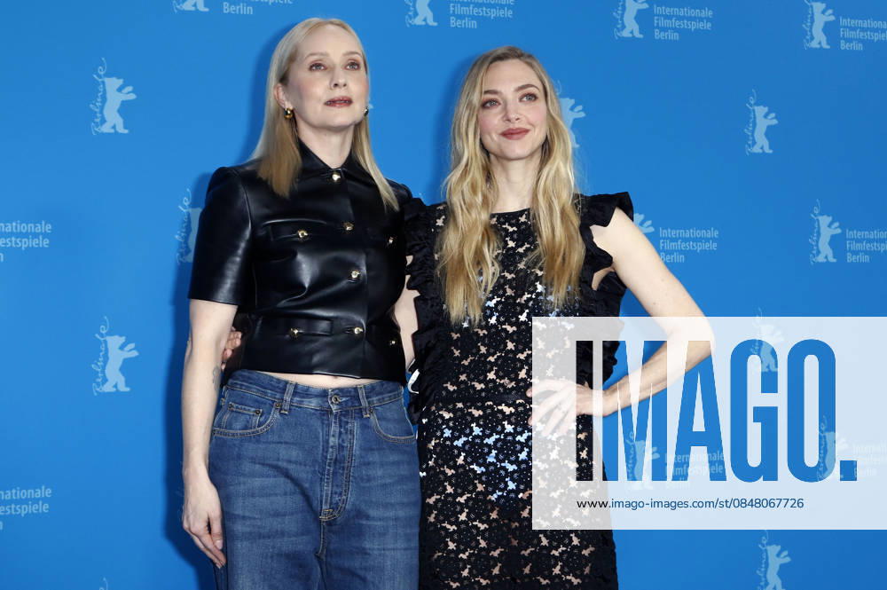 Mona Fastvold and Amanda Seyfried at the photocall for the feature film The Testament of Ann Lee at the Berlinale 2026 76 Berlin International Film Festival at the Hotel Grand Hyatt Berlin, 19 02 2026 Foto:xC.xTamckex xFuturexImagex testament_6241