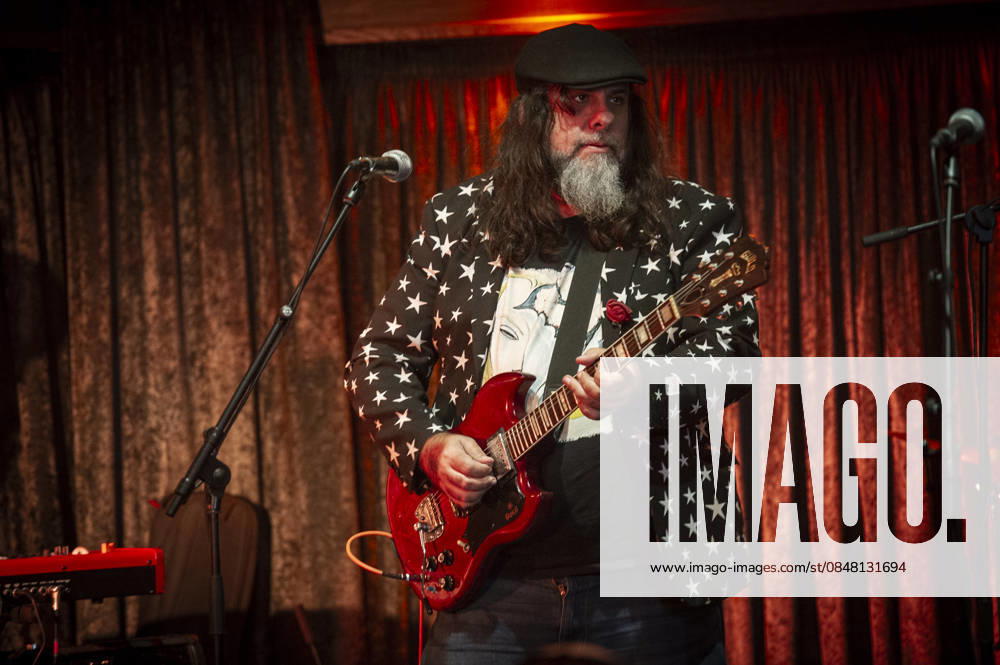 Jim Camacho at The Bedford An American singer songwriter and former front man for the rock group The Goods, Jim Camacho performs at The Bedford in London on 19 February 2026. Jim Camacho - guitar, vocals John Camacho - keyboards Fernando Perdomo - guitar Jason Hann - drums Leon Tilbrook - bass, Credit:Zoran Veselinovic Avalon UK, London, The Bedford
