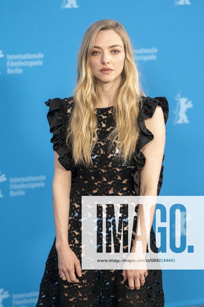 Abb Amanda Michelle Seyfried US American actress and singer at the Photocall for the movie Teh Testament of Ann Lee at the Berlinale 2026 76 Berlin International Film Festival at the Hotel Grand Hyatt in Berlin on February 19, 2026 Berlin Germany