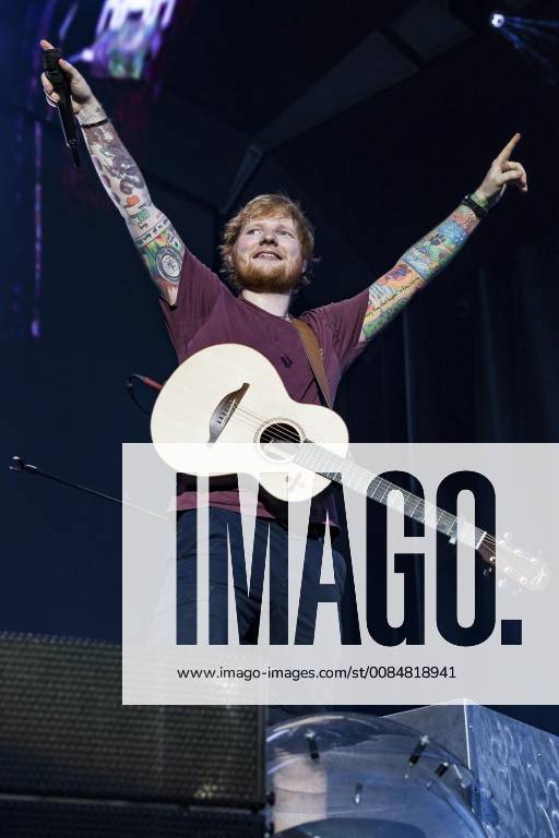 BRD 2018 07 30 MUSIC PORTRAIT CONCERT THE MUSICIAN ED SHEERAN AT ITS APPOINTMENT IN THE OLYMPIAPARK MUENCHEN FULLY FILLED