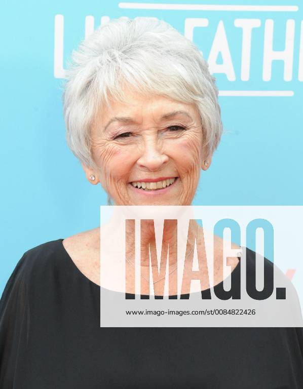 Hollywood, California, U.S. - Mary Looramattends The Los Angeles Premiere of LIKE FATHER held at the Arclight Theater in Hollywood, California on July 31, 2018. 2018 Hollywood U.S. - ZUMAl86_ 20180731_zaf_l86_005