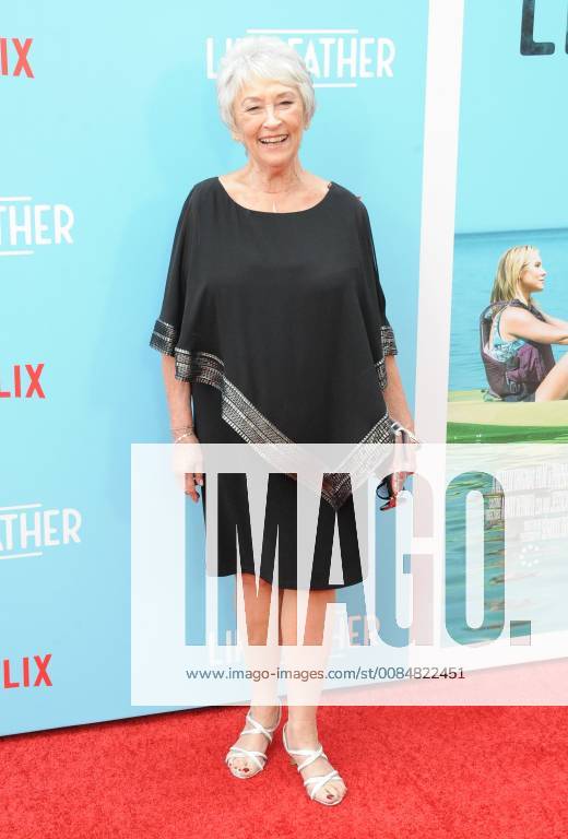 Hollywood, California, U.S. - Mary Looramattends The Los Angeles Premiere of LIKE FATHER held at the Arclight Theater in Hollywood, California on July 31, 2018. 2018 Hollywood U.S. - ZUMAl86_ 20180731_zaf_l86_004