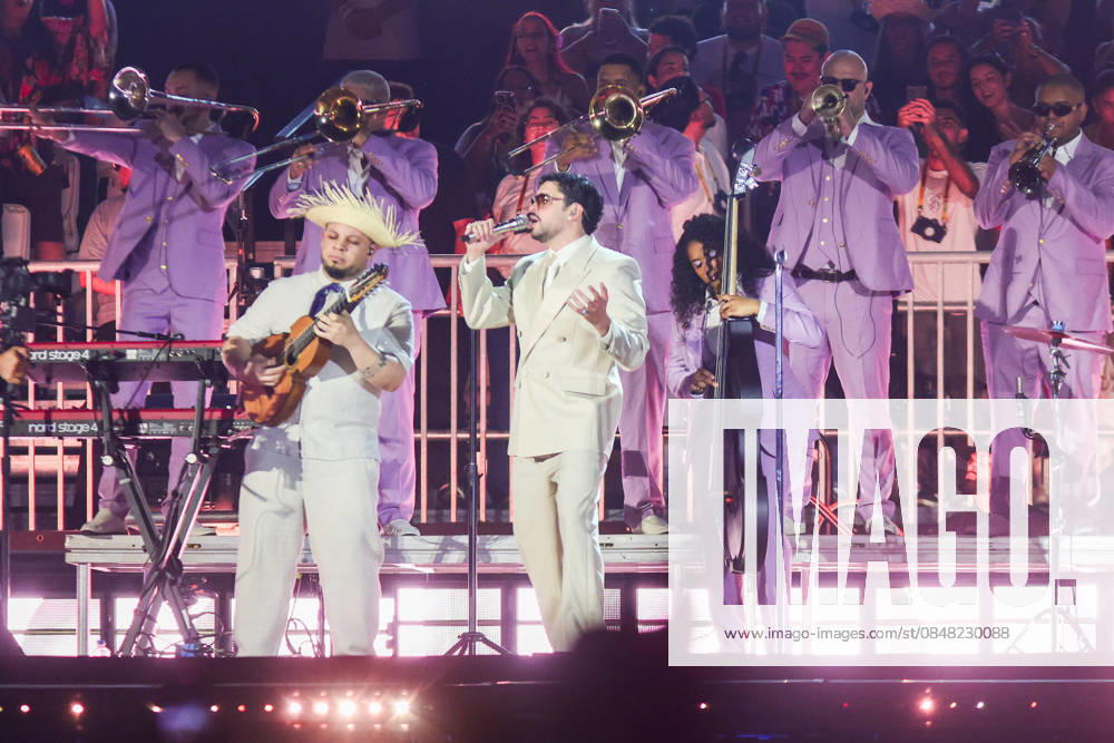 SaO PAULO, SP - 20.02.2026: SHOW BAD BUNNY EM SaO PAULO - Puerto Rican singer Bad Bunny makes his first appearance in Brazil this Friday (20) in Sao Paulo at Allianz Parque with the show of his world tour & 39;DeBÍ TiRAR MaS FOToS& 39;. x2891577x YurixMurakami