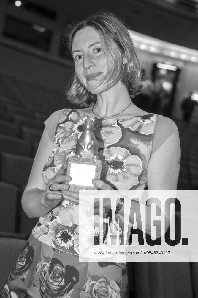 Brydie OConnor at the presentation of the 40 Teddy Award 2026 at the Berlinale 2026 76 Berlin International Film Festival at the Volksbühne Berlin, 20 02 2026 Foto:xB.xDummerx xFuturexImagex teddy_6216