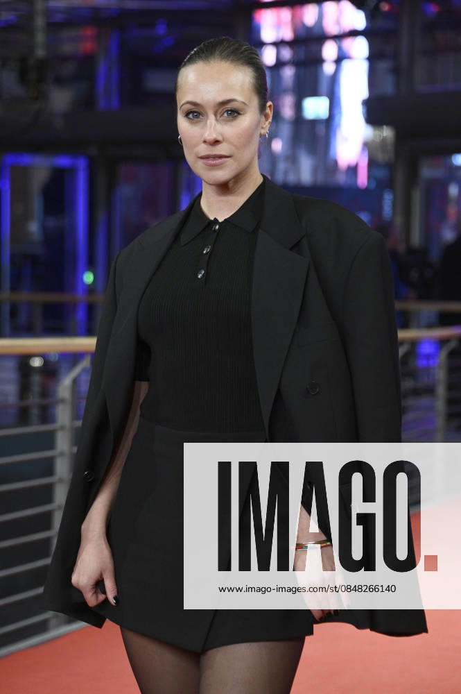 Sina Tkotsch at the Closing Ceremony with Award Ceremony at the Berlinale 2026 76 Berlin International Film Festival in the Berlinale Palast Berlin, 21 02 2026 Foto:xN.xKubelkax xFuturexImagex closing_6437