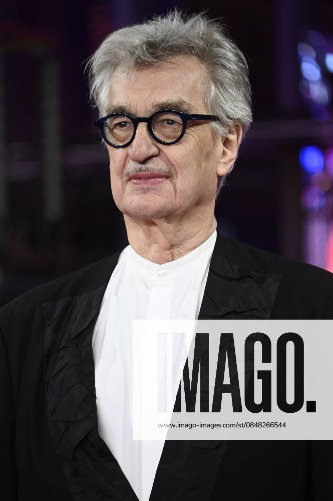 Wim Wenders at the Closing Ceremony with Award Ceremony at the Berlinale 2026 76 Berlin International Film Festival in the Berlinale Palast Berlin, 21 02 2026 Foto:xN.xKubelkax xFuturexImagex closing_6497