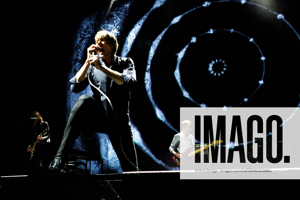 Suede performs in Brighton, UK Brighton, UK, Suede Saturday 21 February 2026 at Brighton Centre. Persons pictured: Brett Anderson - Vocals, Credit:Andy Sturmey Avalon United Kingdom