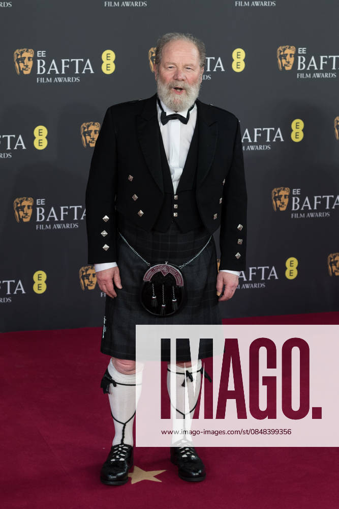 PETER MULLAN attends the red carpet during the EE BAFTA Film Awards 2026 ceremony at The Royal Festival Hall. London United Kingdom - ZUMAs371 20260222_zip_s371_264