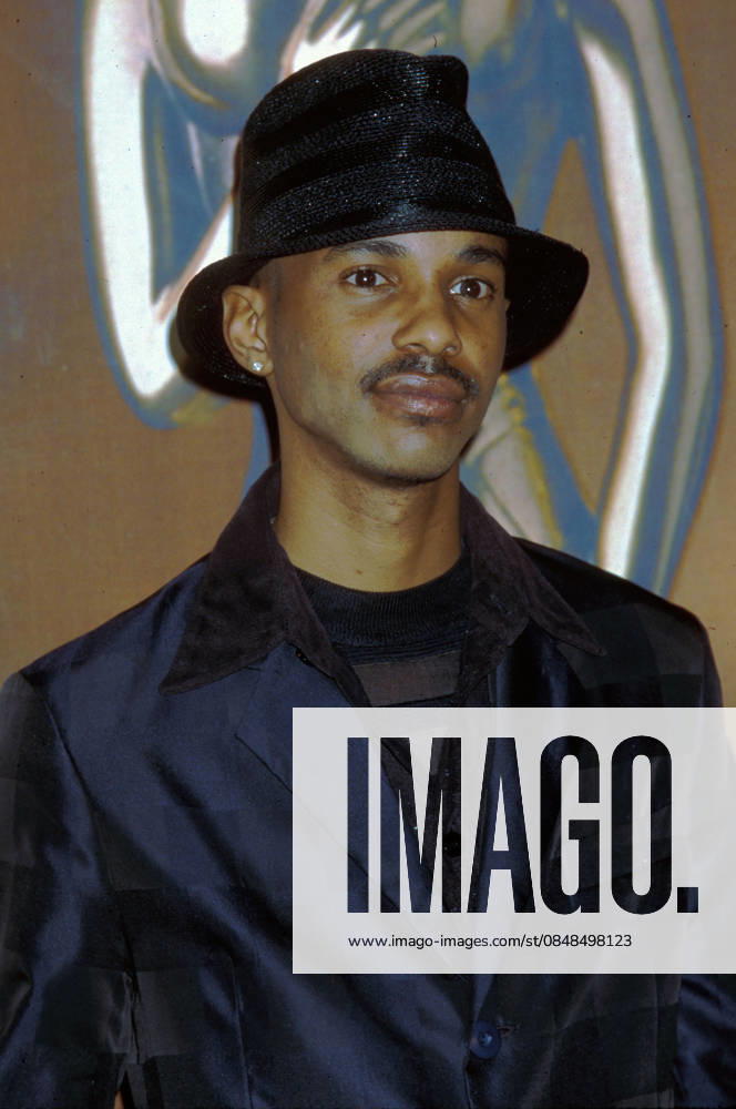 Singer Tevin Campbell Apr 11, 1999 - Los Angeles, CA, USA - Singer TEVIN CAMPBELL at the ALMA awards.