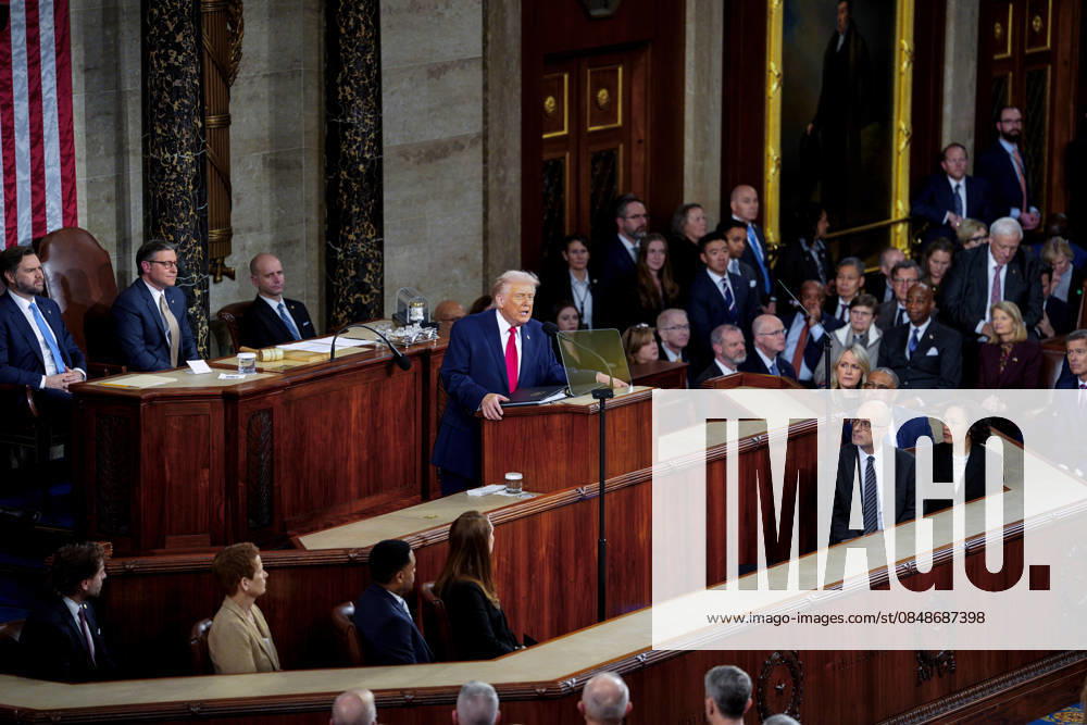 United States President Donald J Trump delivers the first State of the Union Address of his second term to a joint session of the US Congress in the US House Chamber in the US Capitol in Washington, DC, USA, on Tuesday, February 24, 2024 Washington USA - ZUMAs152 20260224_faa_s152_242