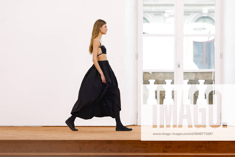 Entertainment Themen der Woche Jil Sander Fashion Show Ready to Wear Men Collection Fall Winter 2026 2027 at Milan Fashion Week MLFW , on February 25, 2026 Bestimage Runway Jil Sander Fashion Show Ready to Wear Men Collection Fall Winter 2026 2027 at Milan Fashion Week, on February 25, 2026 Milan Italy