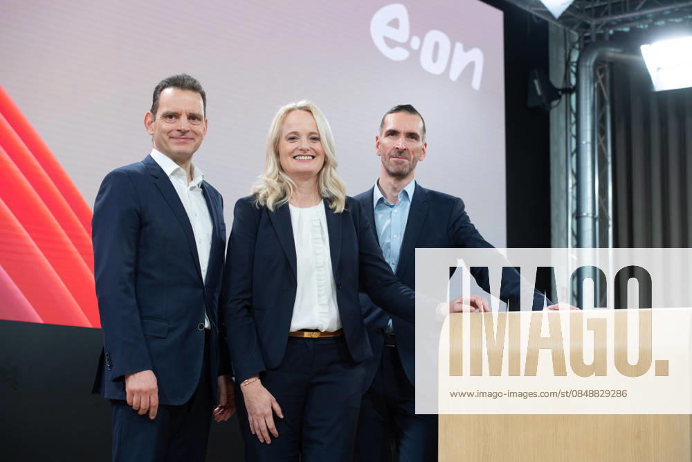 F l Leonhard BIRNBAUM, Chairman of the Management Board CEO, Nadia JAKOBI, Member of the Management Board, CFO, Chief Financial Officer, Lars A ROSUMEK, EON Group Communications, Company Spokesman, Annual Press Conference of E ON SE in Essen Germany on 25 02 2026