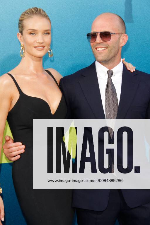 Rosie Huntington-Whiteley, Jason Statham at the Premiere of Warner Bros The Meg held at the TCL Chinese Theatre in Hollywood, CA