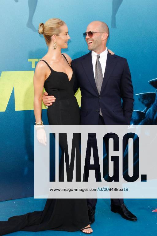 Rosie Huntington-Whiteley, Jason Statham at the Premiere of Warner Bros The Meg held at the TCL Chinese Theatre in Hollywood, CA