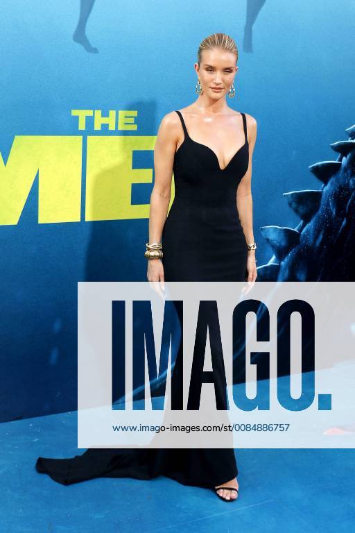 Rosie Huntington Whiteley at The Meg Film Premiere on 6th Aug 2018 in Hollywood Los Angeles The Meg Film Premiere in Hollywood Los Angeles 2018