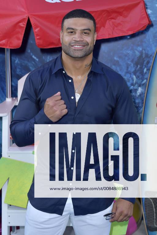 Shawne Merriman at the premiere of the movie The Meg at the TCL Chinese Theater Los Angeles 06 08 2018 Foto:xD.xStarbuckx xFuturexImage