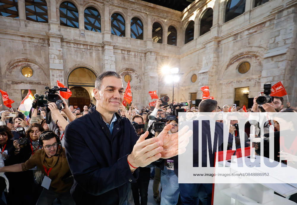 Sánchez participates in an act of beginning of electoral campaign in Burgos The President of the Government, Pedro Sánchez, during an act of beginning of electoral campaign, on February 26, 2026, in Burgos, Castilla y León Spain The President of the Government, Pedro Sánchez, will intervene in three acts during the electoral campaign of the regional elections in Castilla y León on March 15 and the former president José Luis Rodríguez Zapatero will participate again, after being absent in the bells of Extremadura and Aragón 26 FEBRUARY 2026 PRESIDENT CANDIDATE ELECTIONS CAMPAIGN ELECTORAL CAMPAIGN Tomá Burgos Castilla y Leon Burgos Castilla y Leon Spain