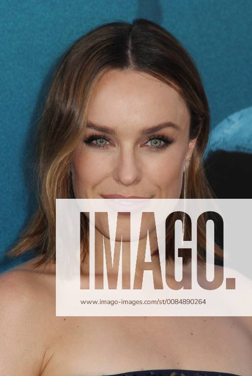 Jessica McNamee 08 06 2018 The U.S. Premiere of The MEG held at the TCL Chinese Theater in Los Angeles, CA