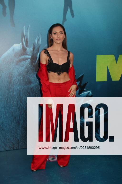 Alyson Stoner 08 06 2018 The U.S. Premiere of The MEG held at the TCL Chinese Theater in Los Angeles, CA