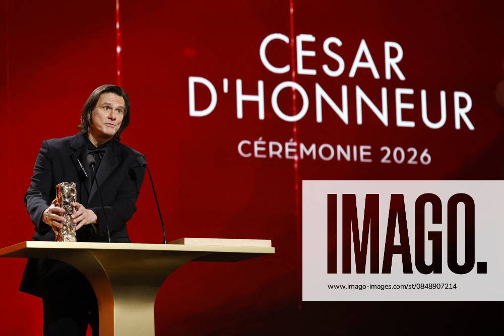 Entertainment Themen der Woche 51st Cesar Ceremony Jim Carrey with the Honorary Cesar Award during 51st Cesar Film Awards held at l Olympia on February 26, 2026, in Paris, France. Photo by Nasser Berzane ABACAPRESS.COM Paris France