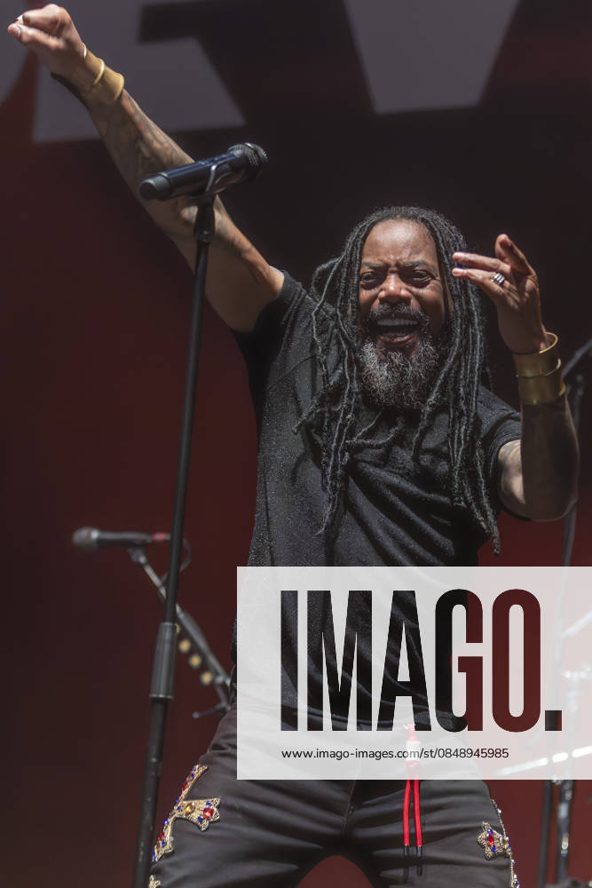 Sevendust perform at AO Arena Lajon Witherspoon of rock band Sevendust performs at AO Arena, Manchester, England, 26th February 2026, Credit:Mike Gray Avalon