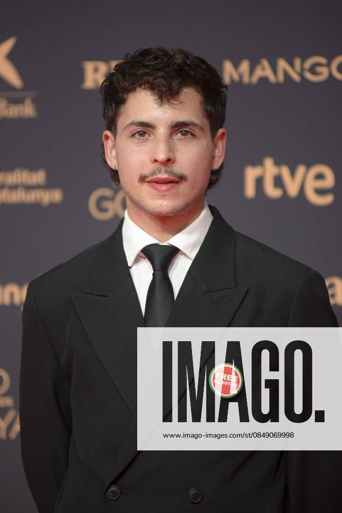 Red carpet of the Goya Awards 2026 Actor Omar Banana poses on the red carpet of the 40th edition of the Goya Awards, at the Auditori del Centre de Convencions Internacionals, on February 28, 2026, in Barcelona, Cataluna Spain The awards are given annually by the Academy of Motion Picture Arts and Sciences of Spain AACCE with the aim of rewarding the best professionals in each of the various technical and creative specialties of Spanish cinema 28 FEBRUARY 2026 RED CARPET BARCELONA GOYA AWARDS CINEMA AWARDS Barcelona Catalunya Barcelona Catalunya Catalunya Spain