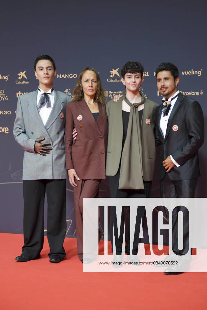 Red carpet of the Goya Awards 2026 The crew of the film La misteriosa mirada del flamenco poses on the red carpet of the 40th edition of the Goya Awards, at the Auditori del Centre de Convencions Internacionals, on February 28, 2026, in Barcelona, Cataluna Spain The awards are given annually by the Academy of Motion Picture Arts and Sciences of Spain AACCE with the aim of rewarding the best professionals in each of the various technical and creative specialties of Spanish cinema 28 FEBRUARY 2026 RED CARPET BARCELONA GOYA AWARDS CINEMA AWARDS Barcelona Catalunya Barcelona Catalunya Catalunya Spain