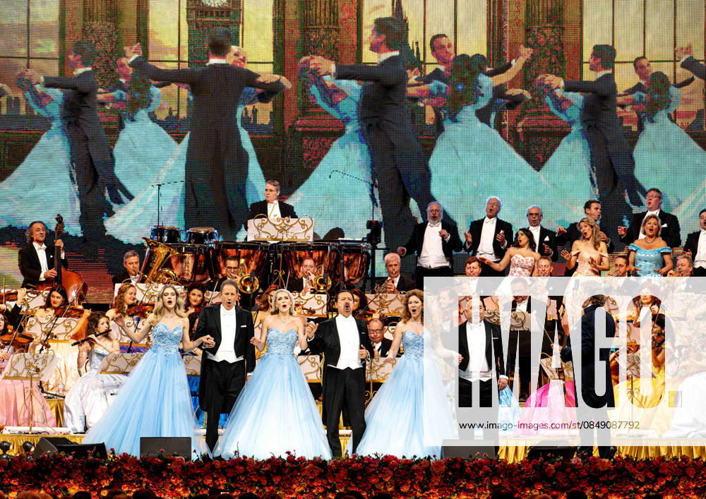 Entertainment, Andre Rieu Tour 2026 v l Andre Rieu on his tour of the Uber Arena Berlin Berlin Daniel Lakomski