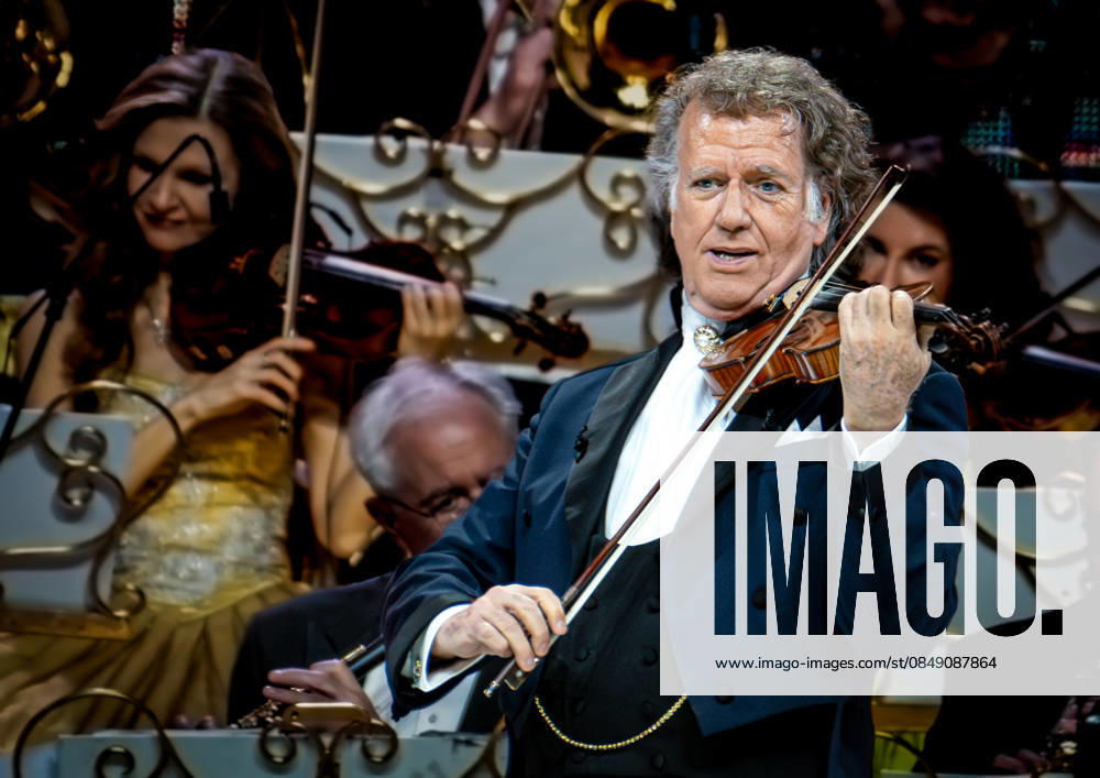 Entertainment, Andre Rieu Tour 2026 v l Andre Rieu on his tour of the Uber Arena Berlin Berlin Daniel Lakomski