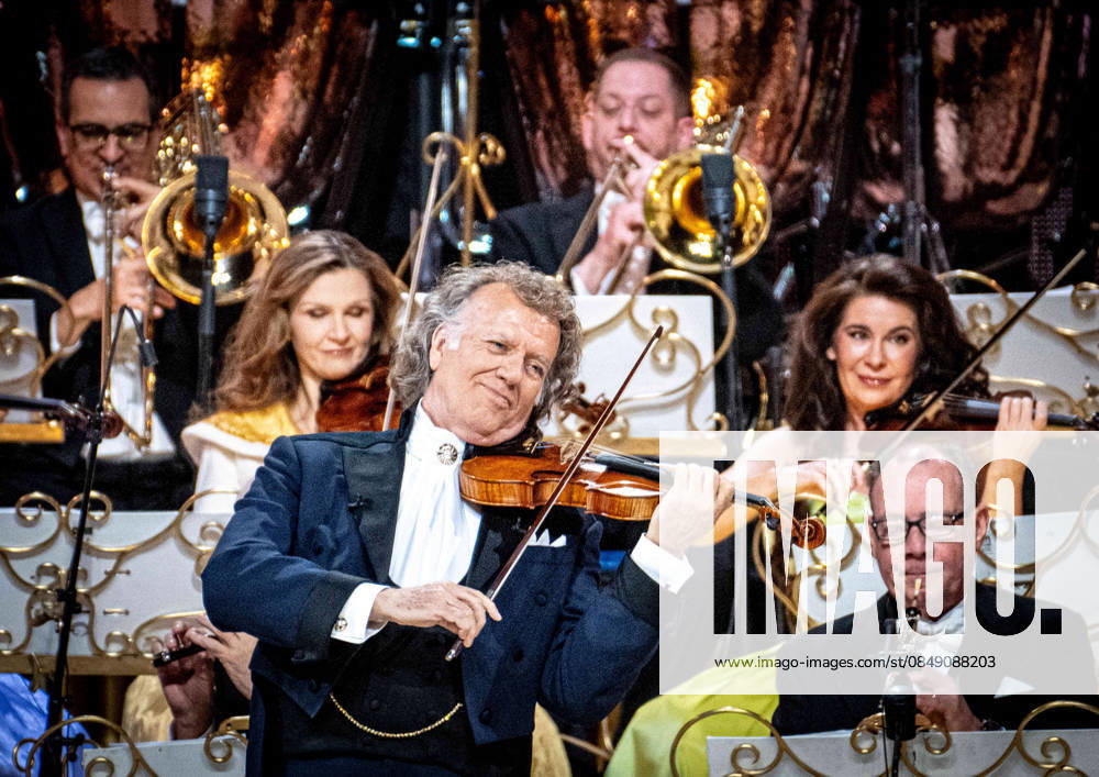 Entertainment, Andre Rieu Tour 2026 v l Andre Rieu on his tour of the Uber Arena Berlin Berlin Daniel Lakomski