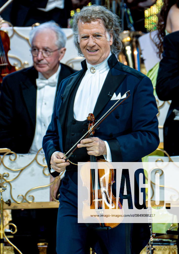 Entertainment, Andre Rieu Tour 2026 v l Andre Rieu on his tour of the Uber Arena Berlin Berlin Daniel Lakomski
