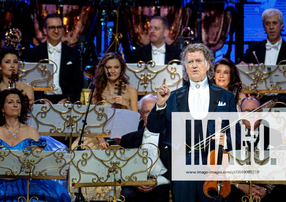 Entertainment, Andre Rieu Tour 2026 v l Andre Rieu on his tour of the Uber Arena Berlin Berlin Daniel Lakomski