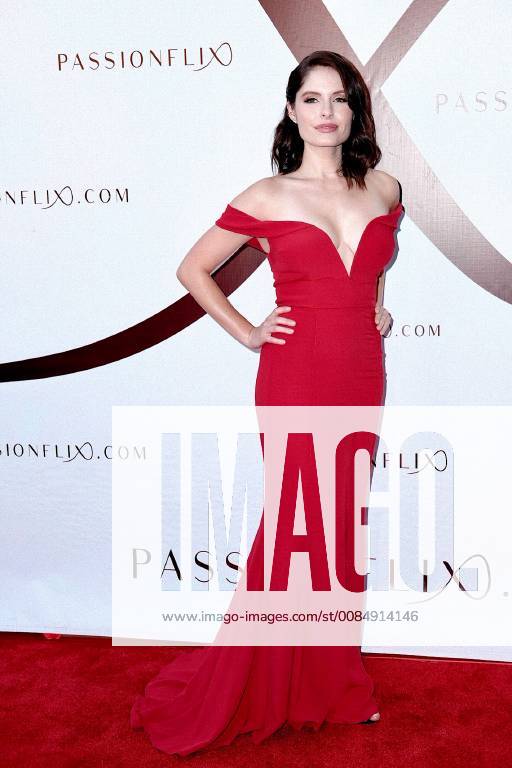Olivia Applegate at the Driven Film Premiere on 08.08.2018 in Los Angeles Passionflix s Driven World Premiere in Los Angeles 2018