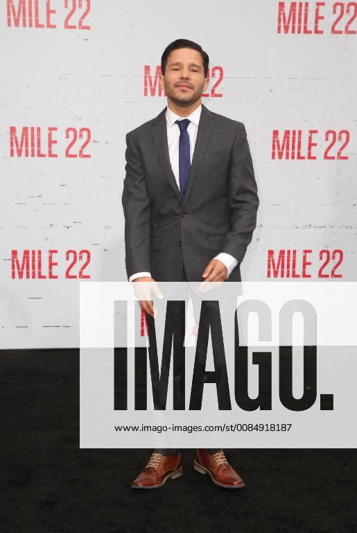 Westwood, California - Carlo Alban. Premiere Of STX Films Mile 22 held at The Regency Village Theatre. Photo Credit: Faye Sadou AdMedia 229200 2018-08-09 CA Westwood Etats-Unis